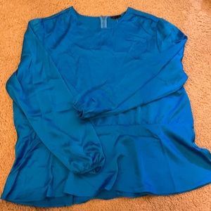 Beautiful blue silk work top 🦋